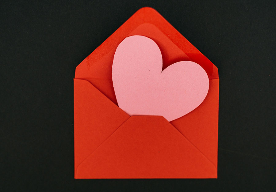 illustration of an envelope with a heart in it