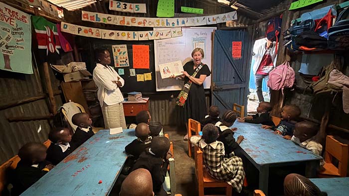 jennie paglierani with a class at the Believers school in Mathare